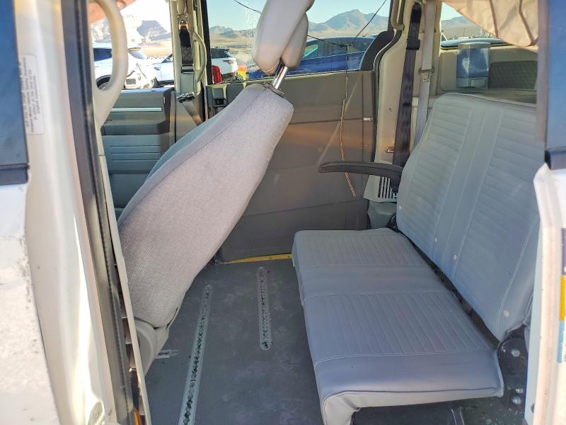 Zdjęcie 10 z aukcji – 2010 DODGE GRAND CARAVAN z VIN 2D4RN4DE9AR462461