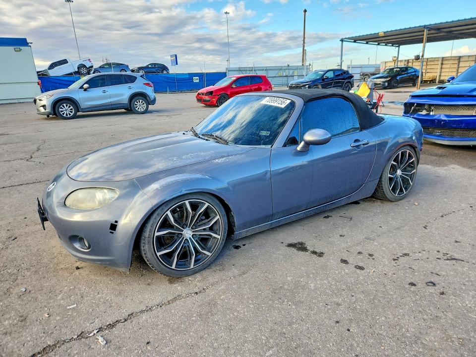 Снимка 1 от търг – 2006 MAZDA MX-5 MIATA с VIN JM1NC25F360117490