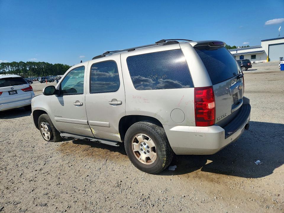 Zdjęcie 2 z aukcji – 2007 CHEVROLET TAHOE z VIN 1GNFC13057R131165