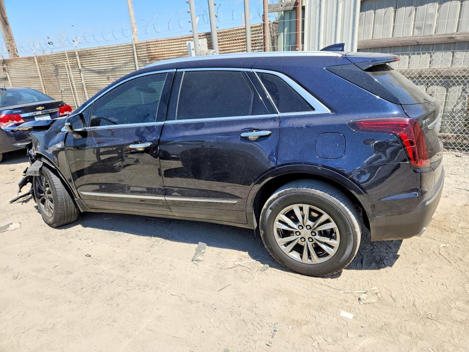Снимка 2 от търг – 2021 CADILLAC XT5 с VIN 1GYKNAR42MZ161564