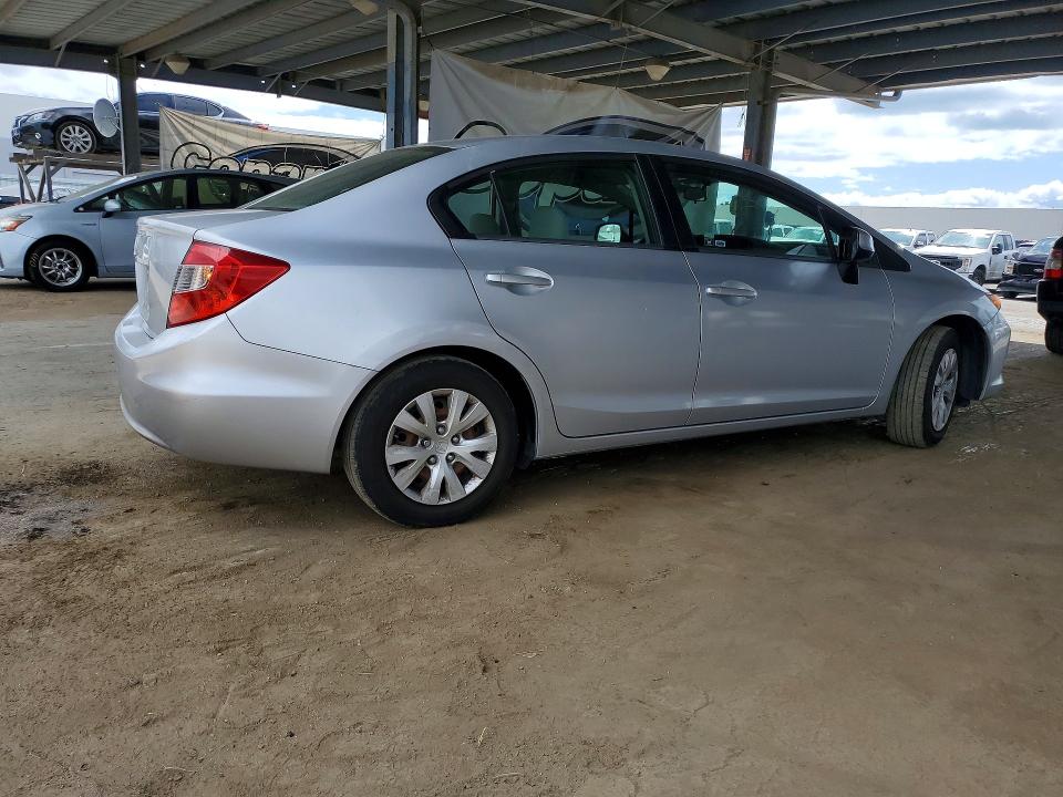 Photo 3 from auction – 2012 HONDA CIVIC with VIN 2HGFB2F58CH591683