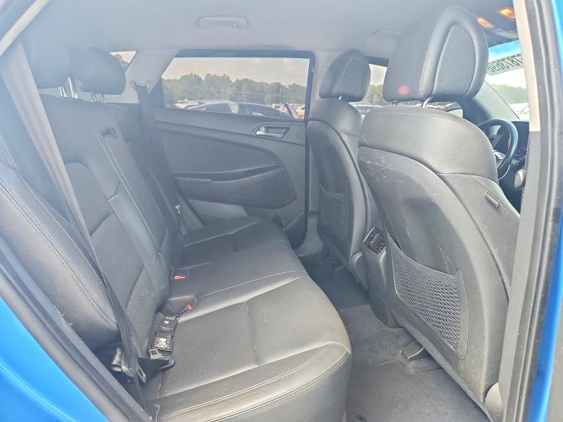 Photo 11 from auction – 2016 HYUNDAI TUCSON with VIN KM8J33A28GU185149