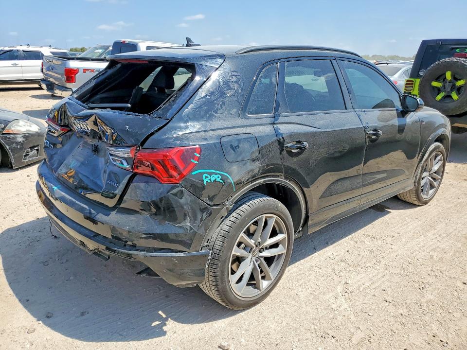 Photo 3 from auction – 2025 AUDI Q3 with VIN WA1DECF35S1016059