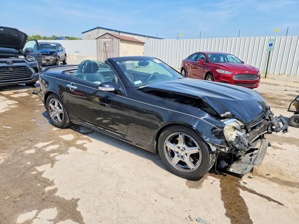 Photo 4 from auction – 2001 MERCEDES-BENZ SLK with VIN WDBKK65F61F190824