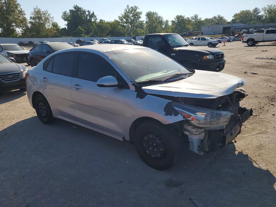 Photo 4 from auction – 2022 KIA RIO with VIN 3KPA24AD7NE444062