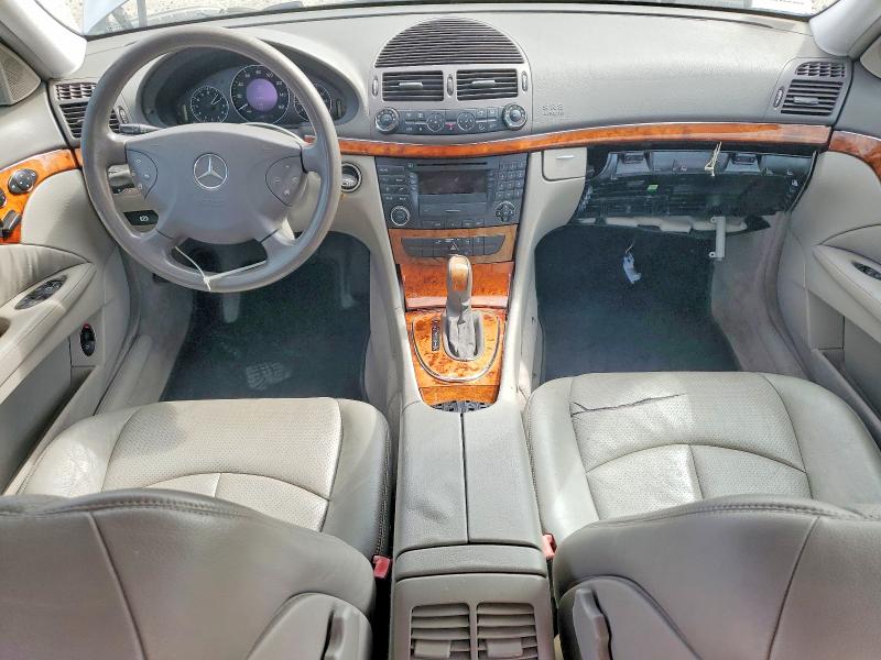 Photo 8 from auction – 2003 MERCEDES-BENZ E with VIN WDBUF65J33A219469