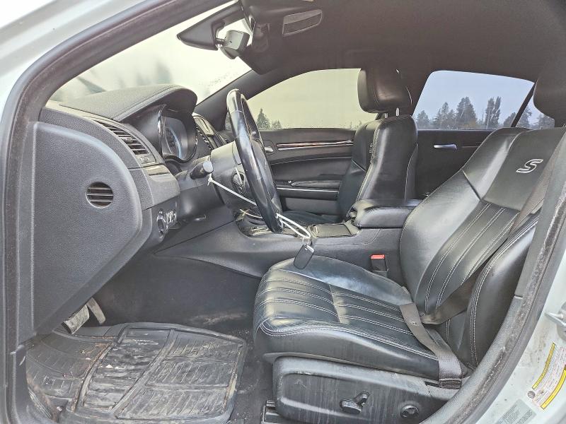 Фото 7 с аукциона – 2017 CHRYSLER 300 с VIN 2C3CCABG1HH657552