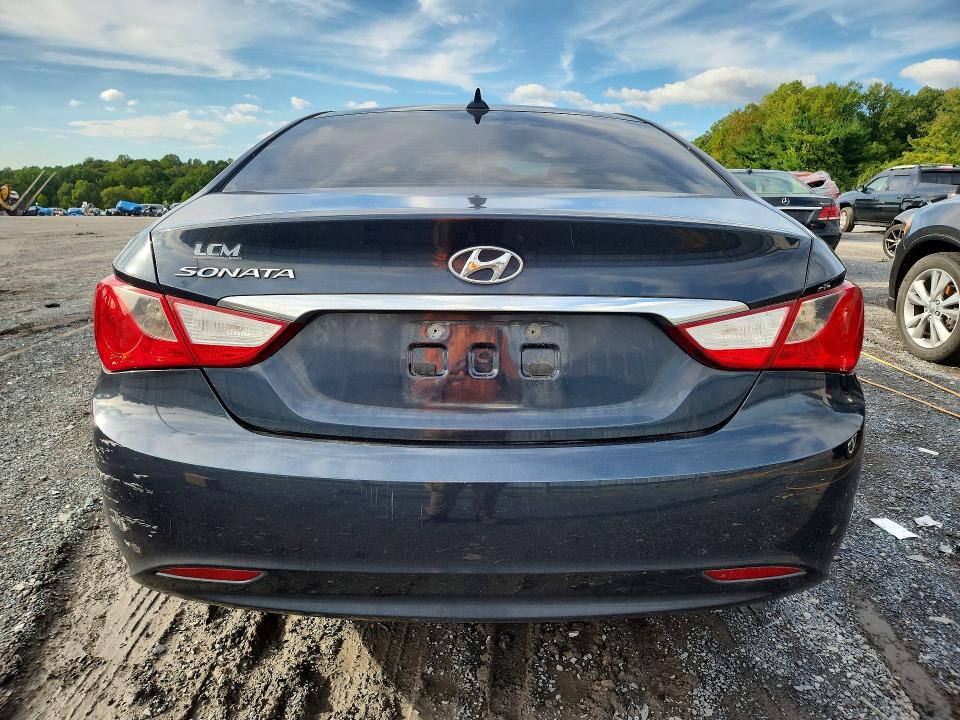 Снимка 6 от търг – 2012 HYUNDAI SONATA с VIN 5NPEB4AC3CH414655