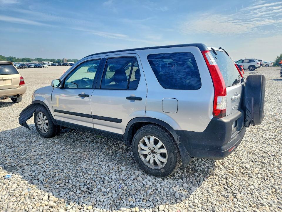 Photo 2 from auction – 2005 HONDA CR-V with VIN JHLRD78815C022547