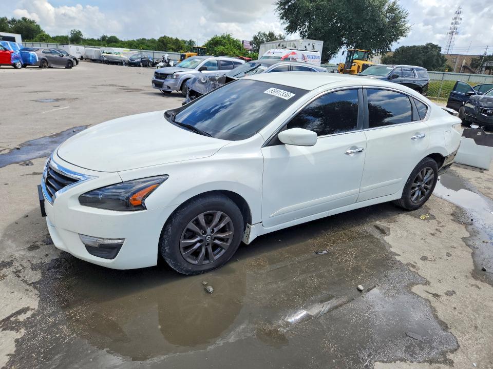 NISSAN ALTIMA 2015 with VIN 1N4AL3AP0FN906644 - Photo from auction