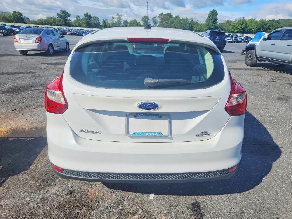 Снимка 6 от търг – 2014 FORD FOCUS с VIN 1FADP3K23EL177568