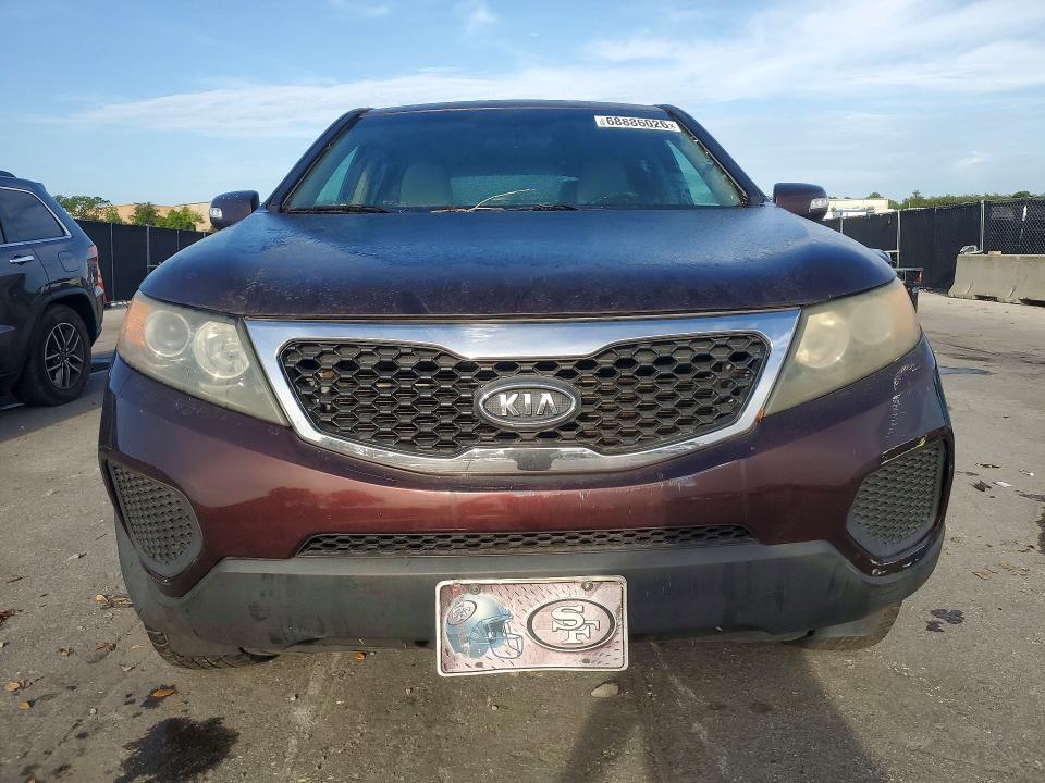 Photo 5 from auction – 2013 KIA SORENTO with VIN 5XYKT3A17DG315662