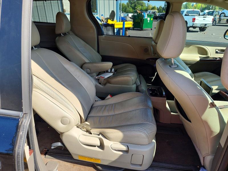 Снимка 10 от търг – 2013 TOYOTA SIENNA с VIN 5TDDK3DC0DS068092