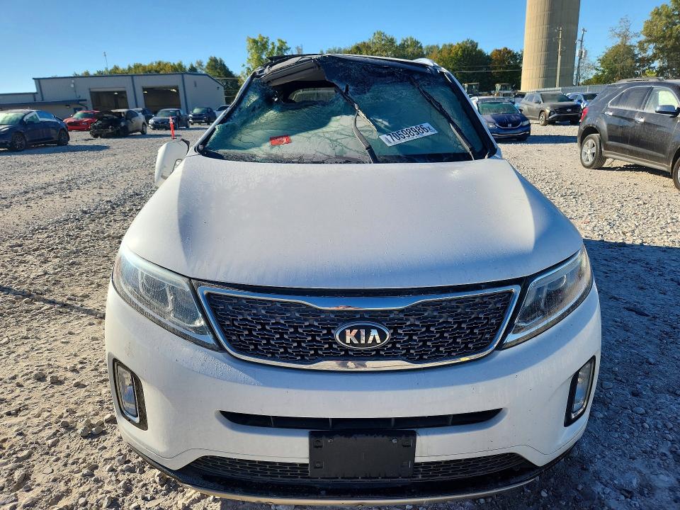 Foto 5 de la subasta – 2014 KIA SORENTO con VIN 5XYKWDA73EG522892