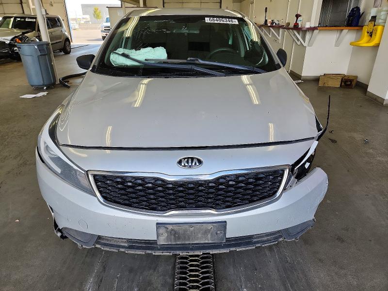 Photo 11 from auction – 2018 KIA FORTE with VIN 3KPFL4A7XJE258099