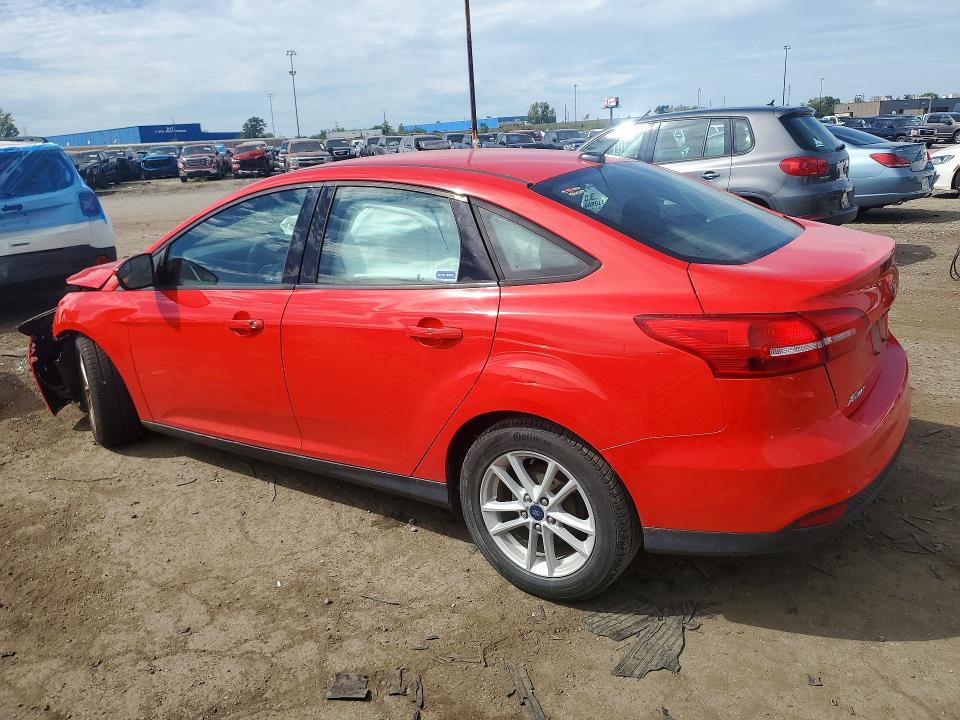 Снимка 2 от търг – 2017 FORD FOCUS с VIN 1FADP3F23HL347104