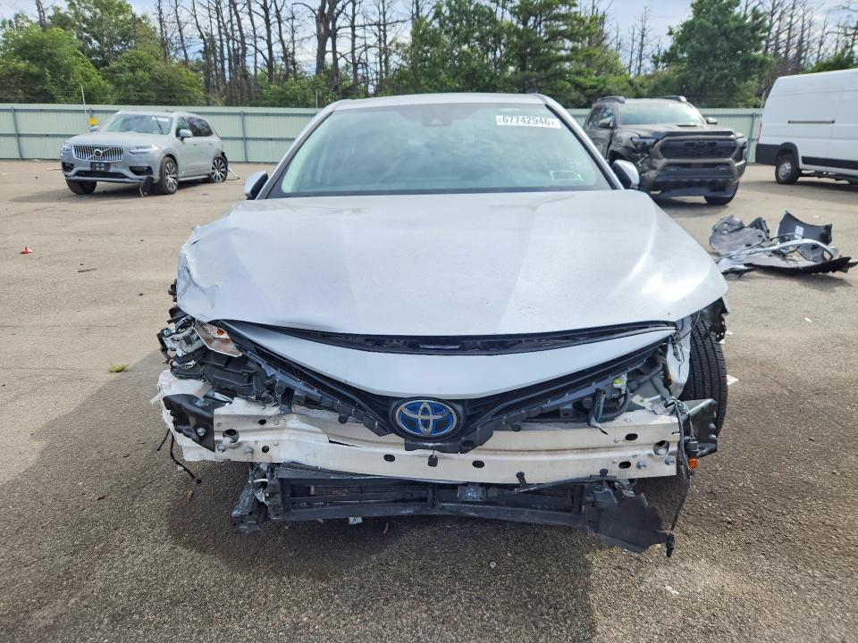 Photo 5 from auction – 2021 TOYOTA CAMRY with VIN 4T1C31AK8MU028374