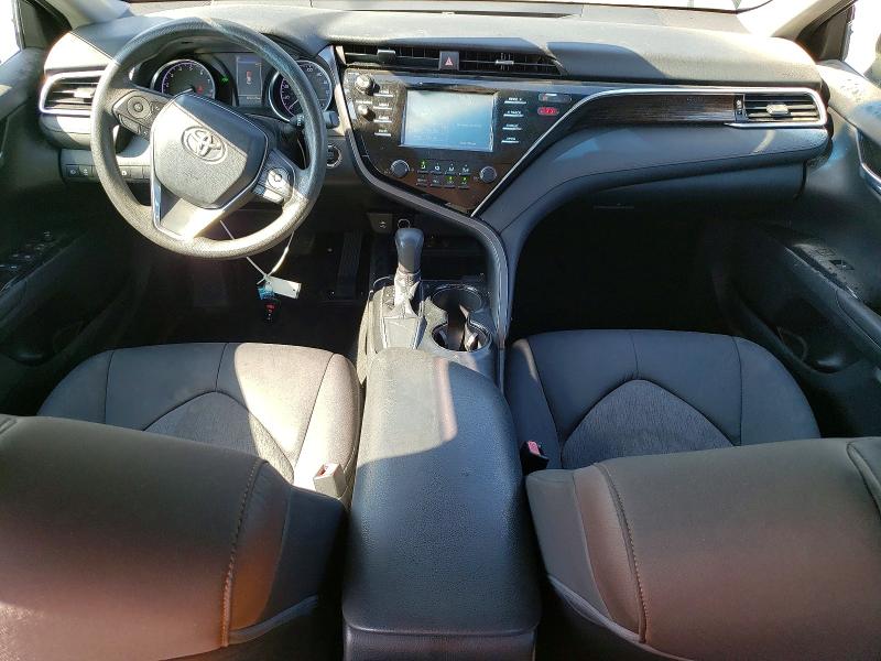 Photo 8 from auction – 2018 TOYOTA CAMRY with VIN 4T1B11HK6JU077284