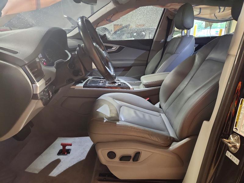 Photo 7 from auction – 2019 AUDI Q7 with VIN WA1AHAF79KD024102