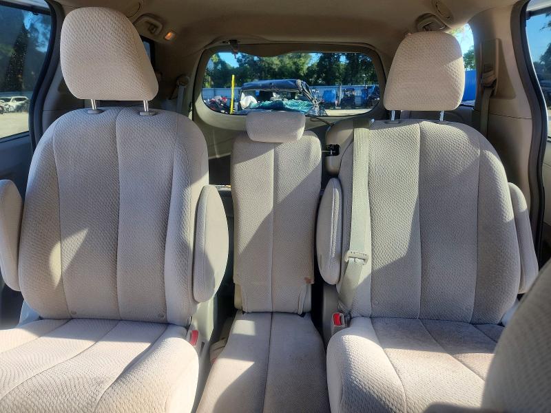 Photo 10 from auction – 2013 TOYOTA SIENNA with VIN 5TDKK3DC0DS402273