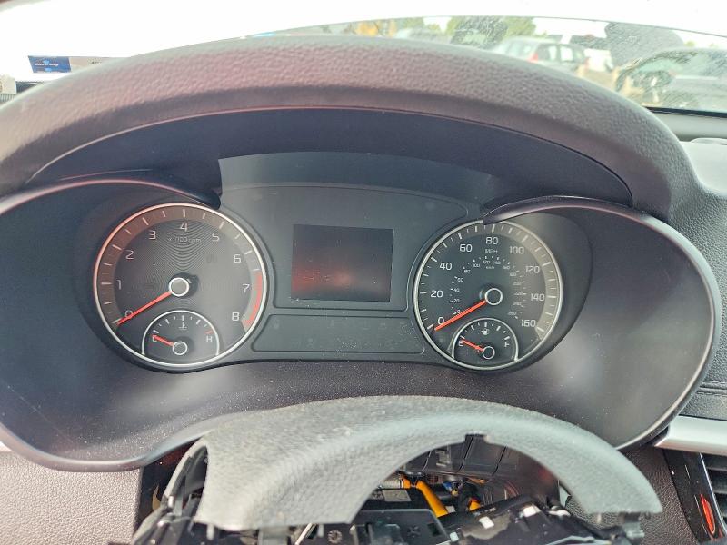 Photo 9 from auction – 2019 KIA OPTIMA with VIN 5XXGT4L3XKG324495