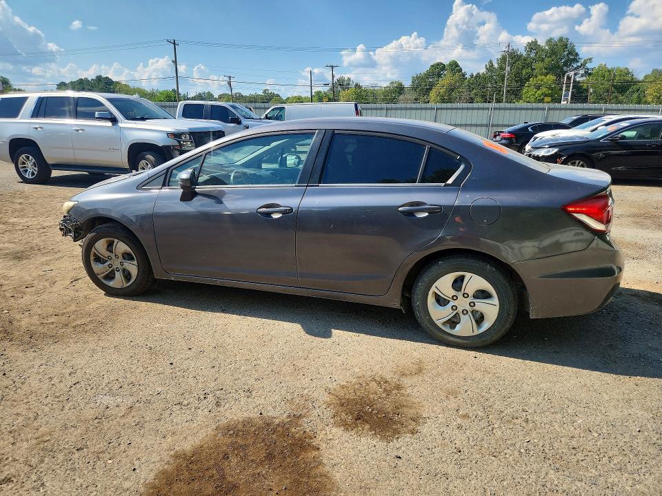 Photo 2 from auction – 2015 HONDA CIVIC with VIN 19XFB2F55FE109329