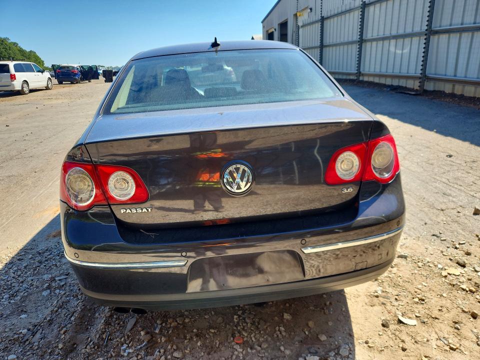 Снимка 6 от търг – 2008 VOLKSWAGEN PASSAT с VIN WVWCU73C28E061641