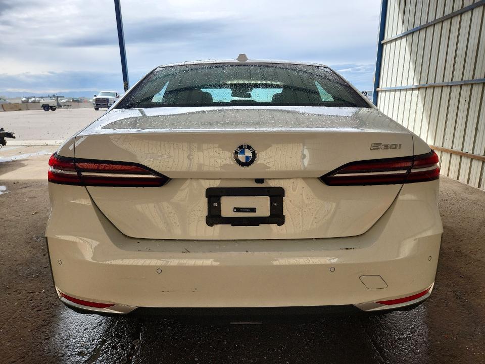 Photo 6 from auction – 2027 BMW 530 with VIN WBA43FJ00VCY22892