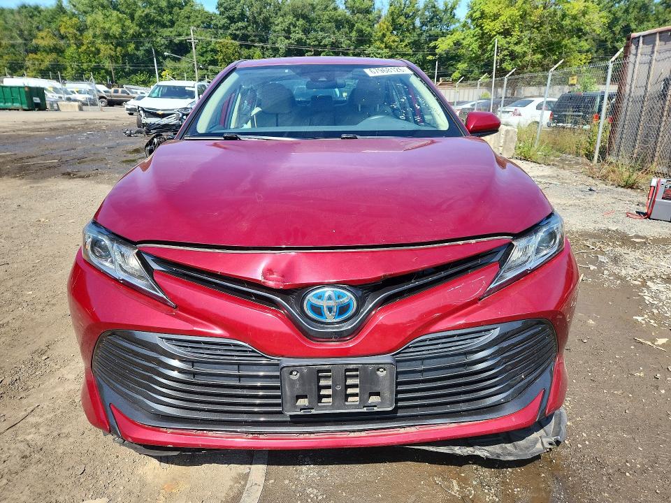 Photo 5 from auction – 2019 TOYOTA CAMRY with VIN 4T1B31HK3KU512435