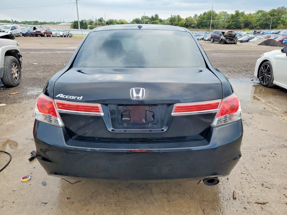 Photo 6 from auction – 2012 HONDA ACCORD with VIN 1HGCP2F81CA180297
