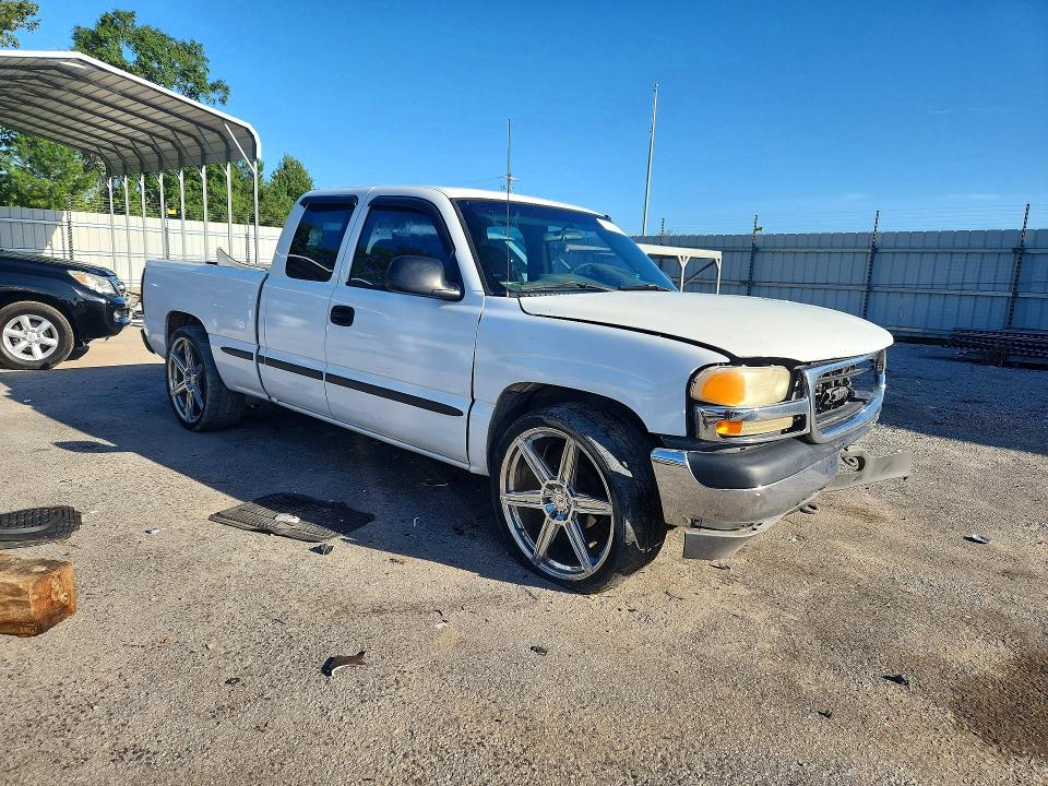 Photo 4 from auction – 2002 GMC NEW SIERRA with VIN 2GTEC19V321183211