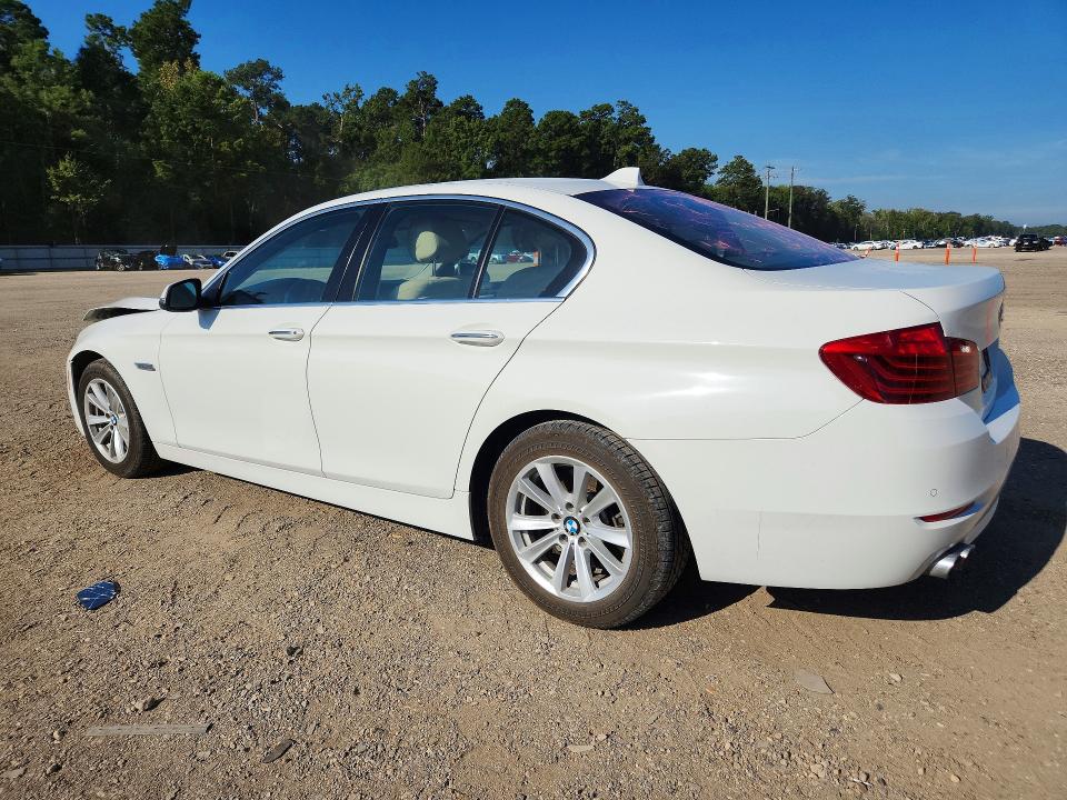 Photo 2 from auction – 2016 BMW 528 with VIN WBA5A5C52GG350641