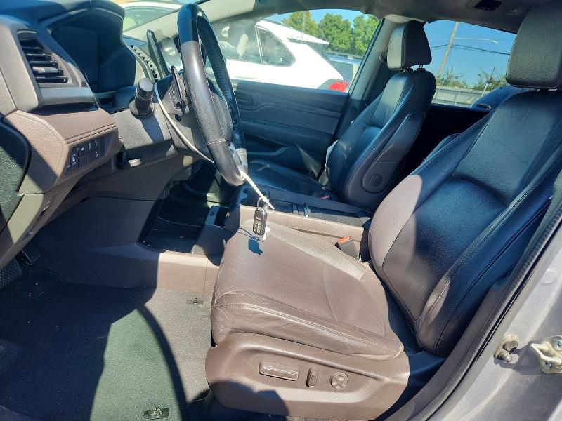Снимка 7 от търг – 2018 HONDA ODYSSEY с VIN 5FNRL6H7XJB021783