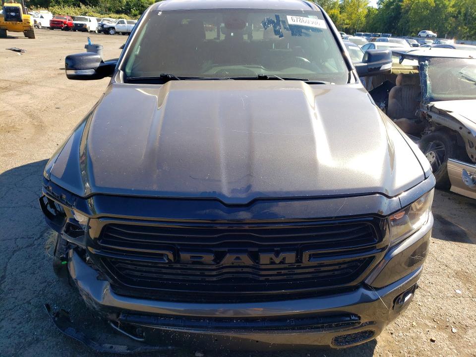 Снимка 5 от търг – 2021 RAM 1500 с VIN 1C6SRFFT2MN718149