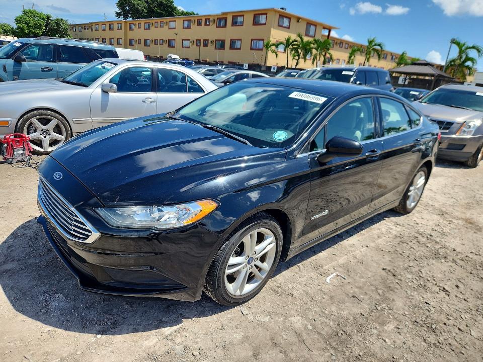 FORD FUSION 2018 con VIN 3FA6P0LU4JR219412 - Foto de la subasta