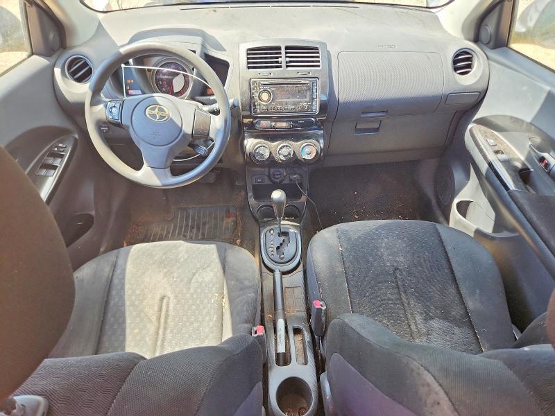 Foto 8 de la subasta – 2008 SCION XD con VIN JTKKU104X8J014783