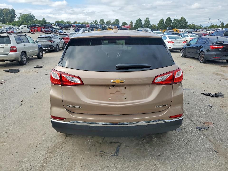 Photo 6 from auction – 2019 CHEVROLET EQUINOX with VIN 2GNAXNEV5K6245668