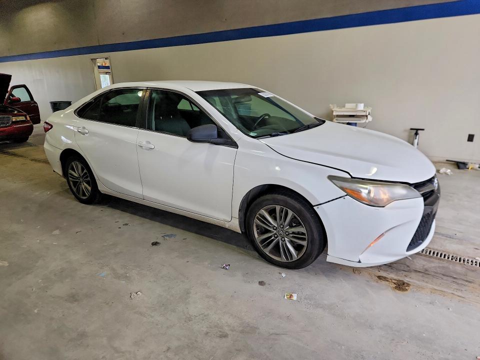 Photo 4 from auction – 2016 TOYOTA CAMRY with VIN 4T1BF1FK5GU140338