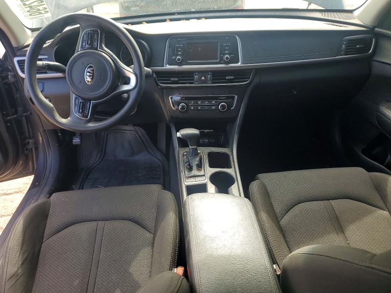 Photo 8 from auction – 2017 KIA OPTIMA with VIN 5XXGT4L38HG172158