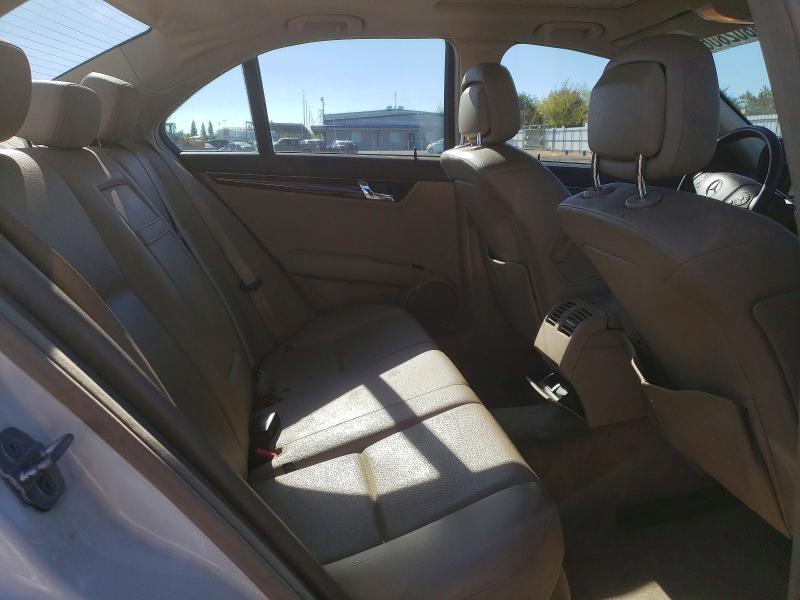 Photo 10 from auction – 2011 MERCEDES-BENZ C with VIN WDDGF5EB5BR176597