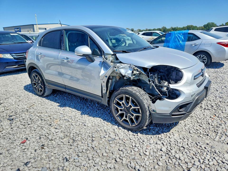 Photo 4 from auction – 2019 FIAT 500X with VIN ZFBNFYD15KP774876