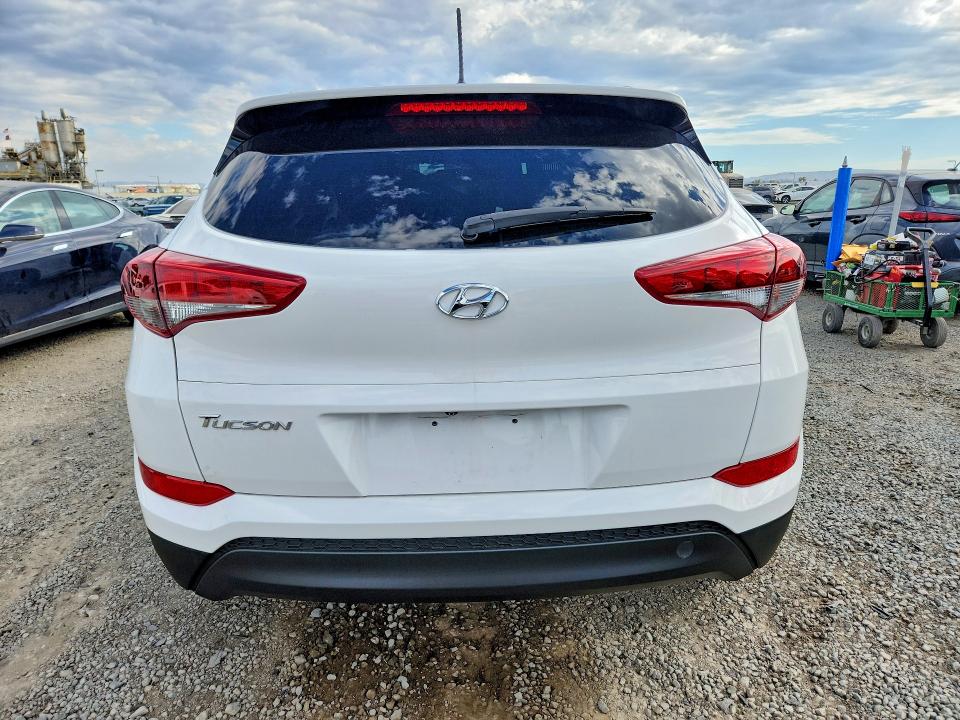 Photo 6 from auction – 2016 HYUNDAI TUCSON with VIN KM8J33A4XGU174204