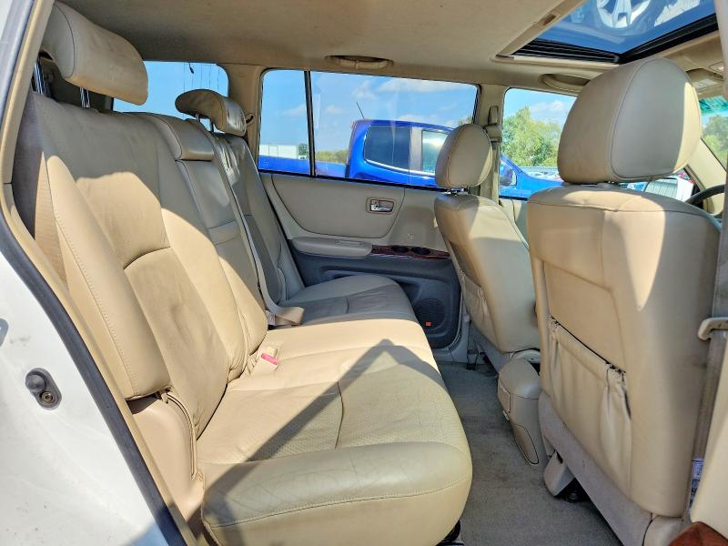 Photo 11 from auction – 2006 TOYOTA HIGHLANDER with VIN JTEEW21AX60025550