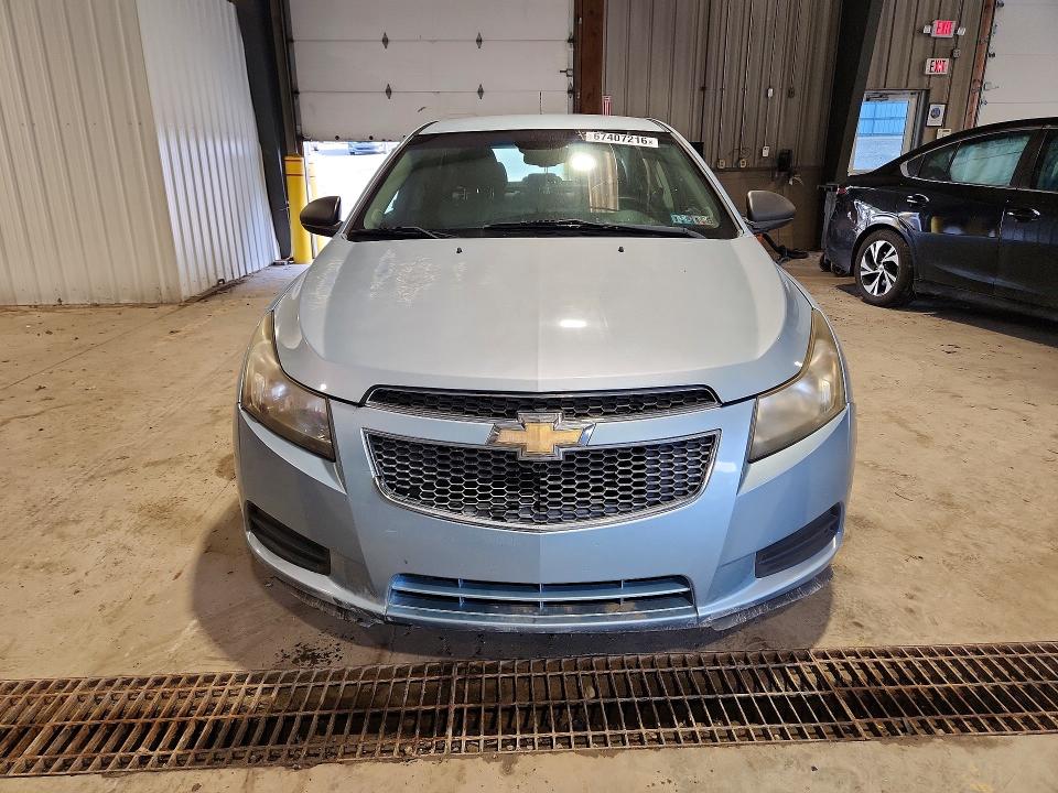 Photo 5 from auction – 2011 CHEVROLET CRUZE with VIN 1G1PC5SH6B7139686