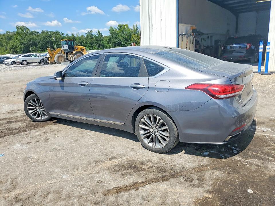 Снимка 2 от търг – 2016 HYUNDAI GENESIS с VIN KMHGN4JE2GU125839