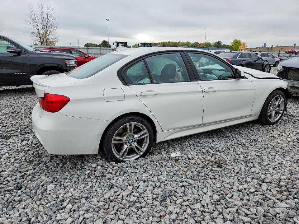 Zdjęcie 3 z aukcji – 2015 BMW 328 z VIN WBA3B3C58FF548248