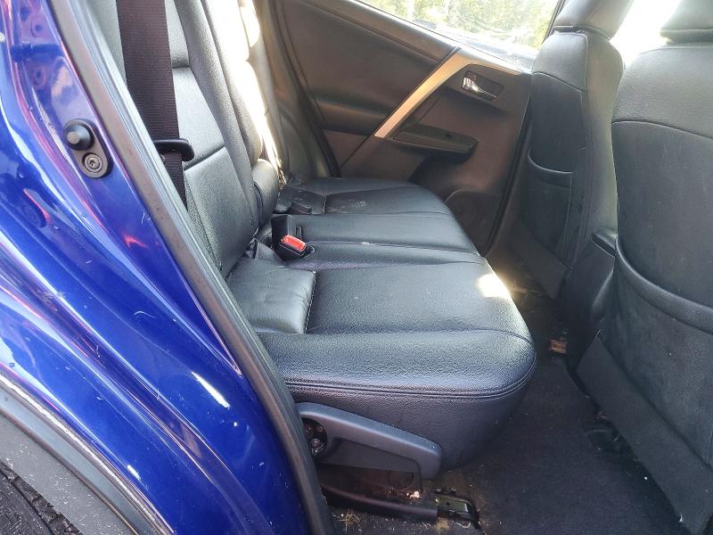Photo 10 from auction – 2015 TOYOTA RAV4 with VIN 2T3RFREV1FW359652
