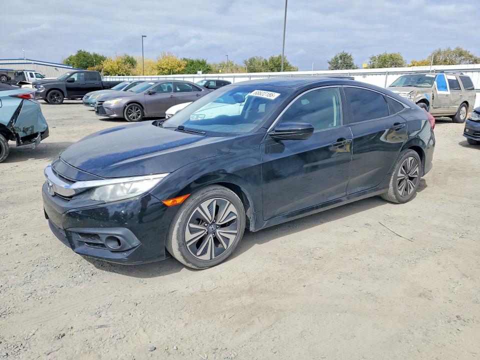 HONDA CIVIC 2017 with VIN 19XFC1F79HE009312 - Photo from auction