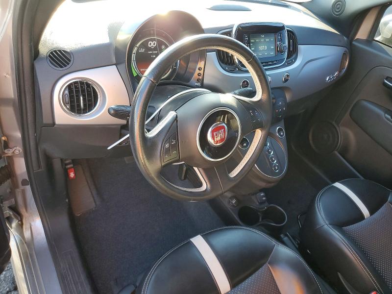 Photo 8 from auction – 2017 FIAT 500 with VIN 3C3CFFGE1HT699111