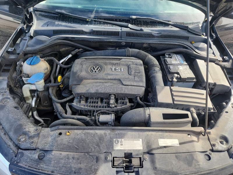 Photo 11 from auction – 2014 VOLKSWAGEN JETTA with VIN 3VWD17AJ3EM429844